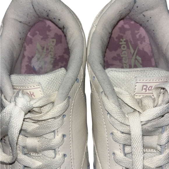 Reebok Off-White Classic Sneakers - Picture 8 of 8